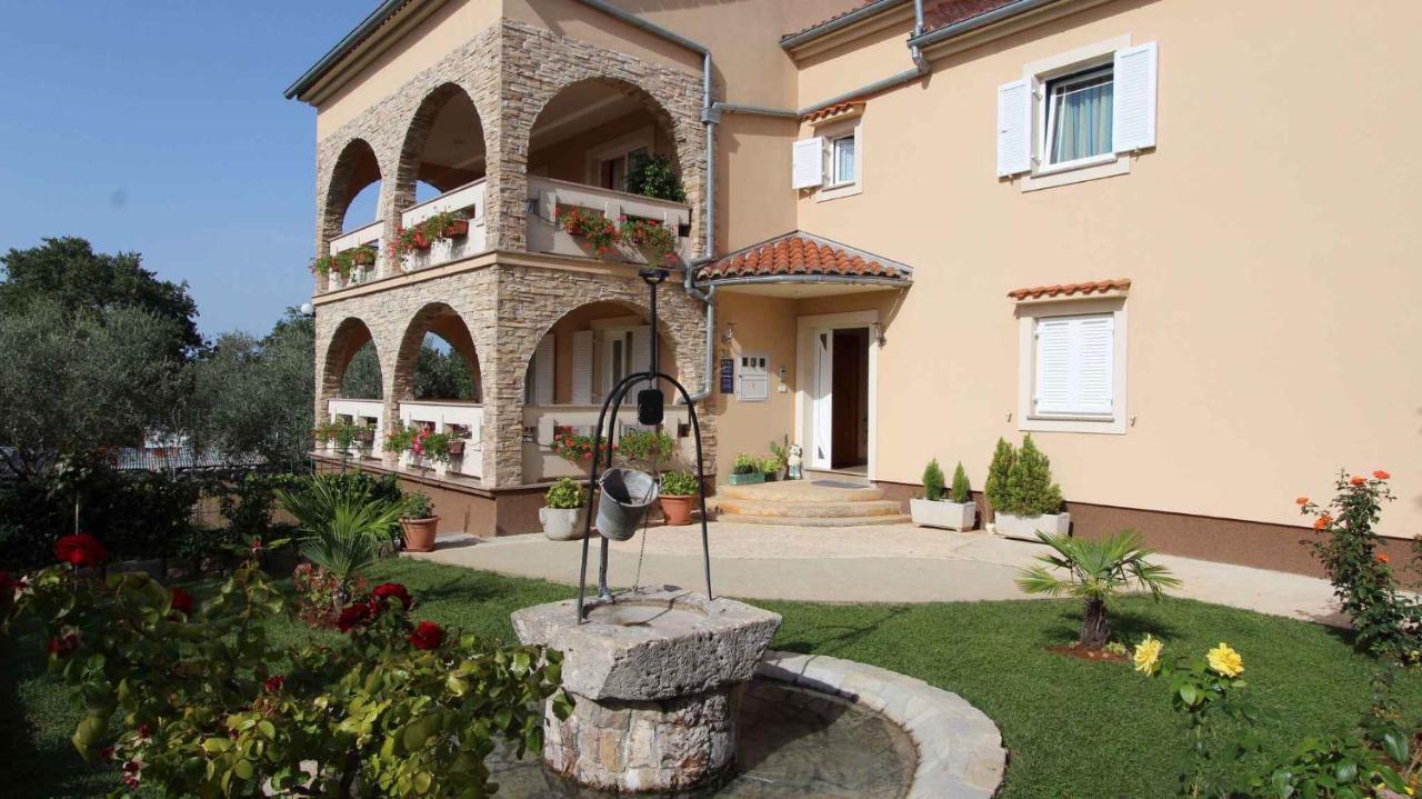 Malinska Apartment 1 Sveti Anton  Exterior foto